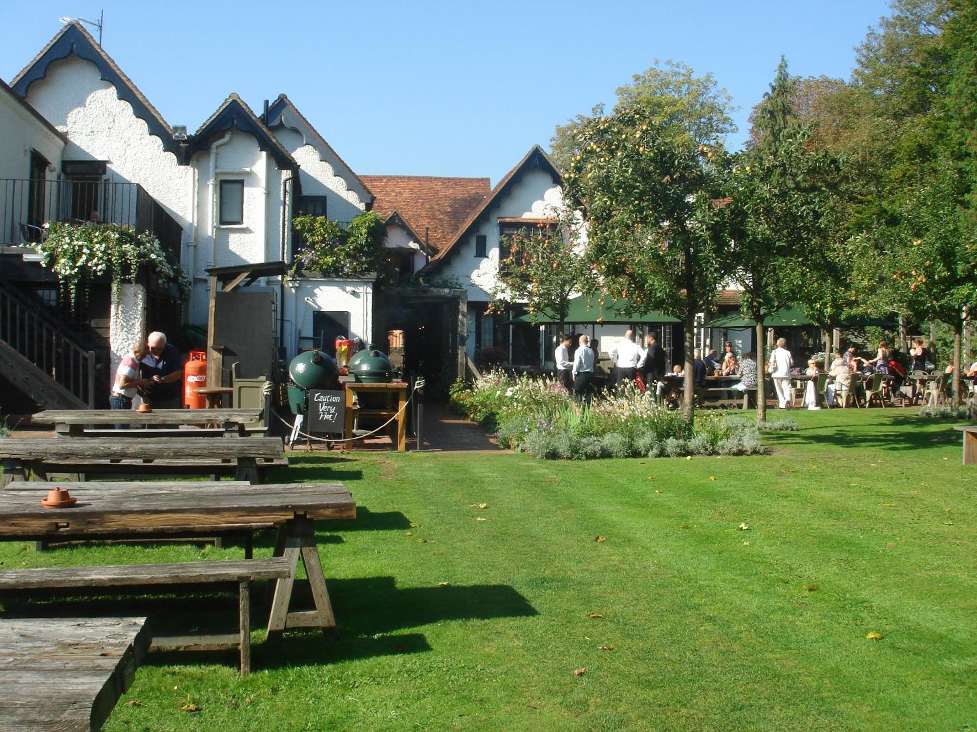 The Olde Bell, BW Signature Collection Marlow  Exterior photo